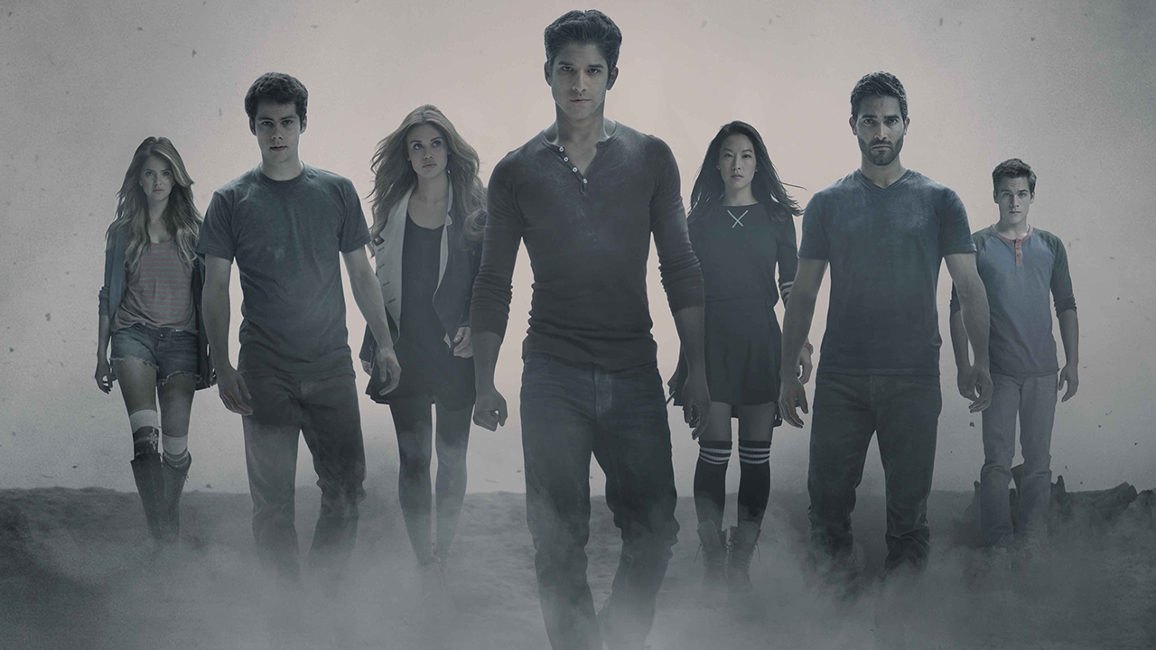 Teen_Wolf_Season_4_EDIT_Cast_Shot_Photo_Credit_Jaimie_Trueblood_and_MTV